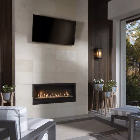 4415 High Output Deluxe Gas Fireplace.