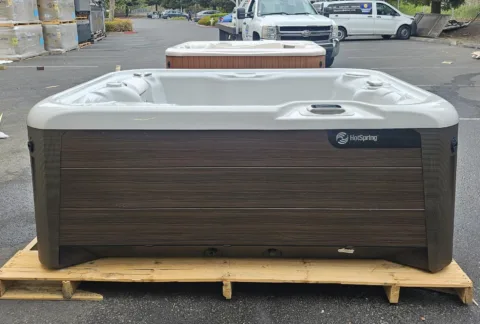 2022 HotSpring Highlife Jetsetter LX