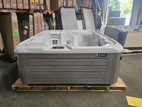  2018 Hotspring Highlife Sovereign® II